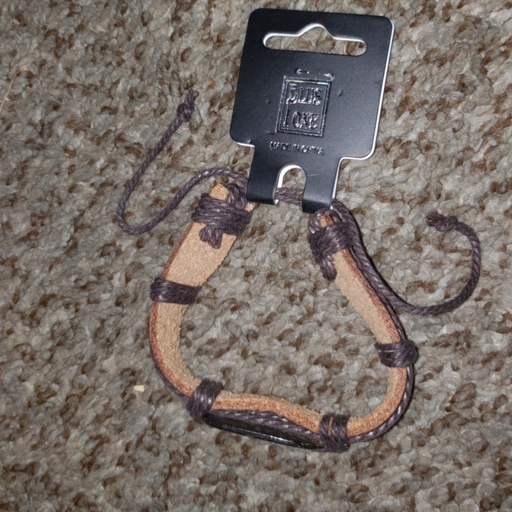 Bracelet - Picture 2 of 3